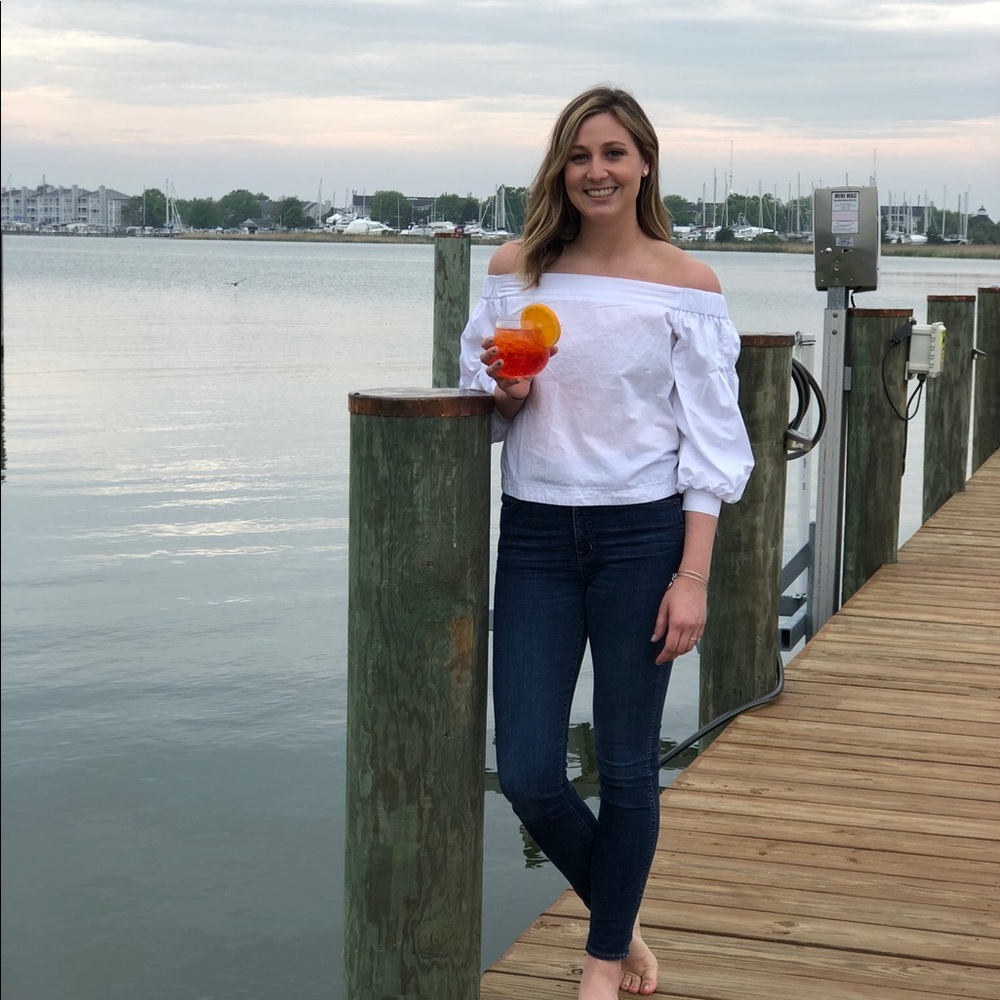 Meet your Posher, Lindsey